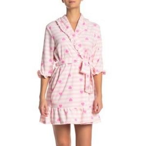 Betsy Johnson New with tag medium robe